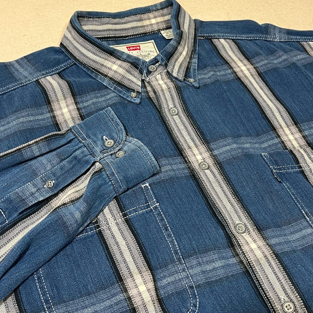 Vintage Levis Quality Clothing Blue\/Grey Plaid Denim Button Down Shirt XL*NOTE*